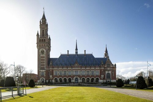 Внешний вид отеля Holiday Inn Express The Hague - Parliament, an Ihg Hotel в Гааге, фото 3