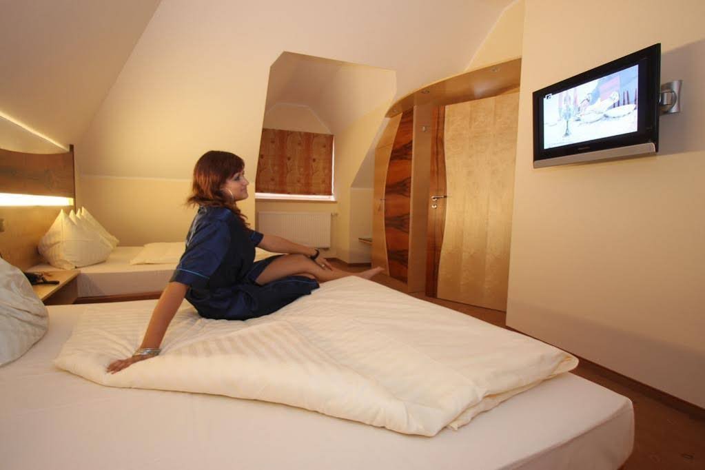 Фото Hotel Passauer Wolf