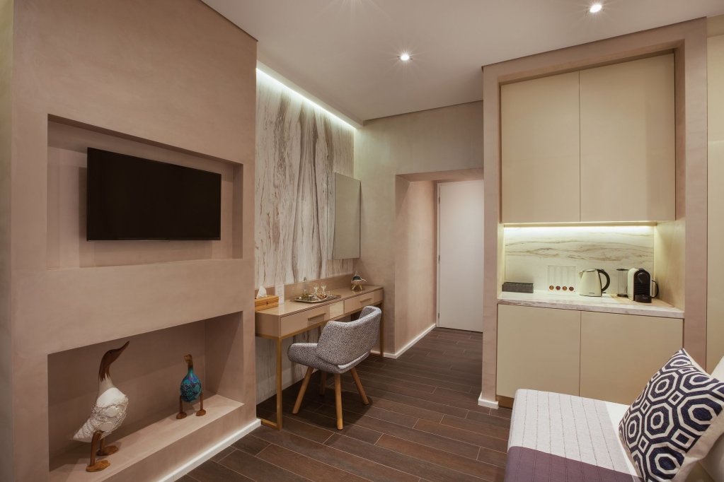 Фото Consolato Boutique