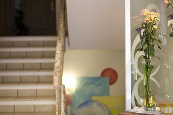 Фото Hotel Garni La Suisse