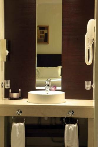 Гостиница Ambassadeurs Hotel в Тунисе