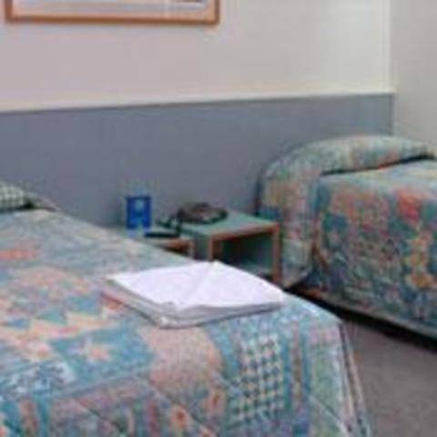 Фото Miami Hotel Melbourne