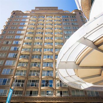 Фото Mantra 2 Bond Street Sydney