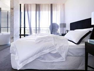 Фото Peppers Gallery Hotel Canberra