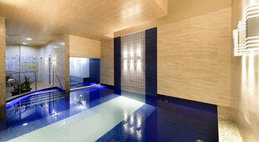 Фото Comfort Suites Macae