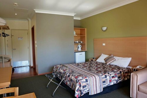 Гостиница Best Western Forbes Victoria Inn в Куме
