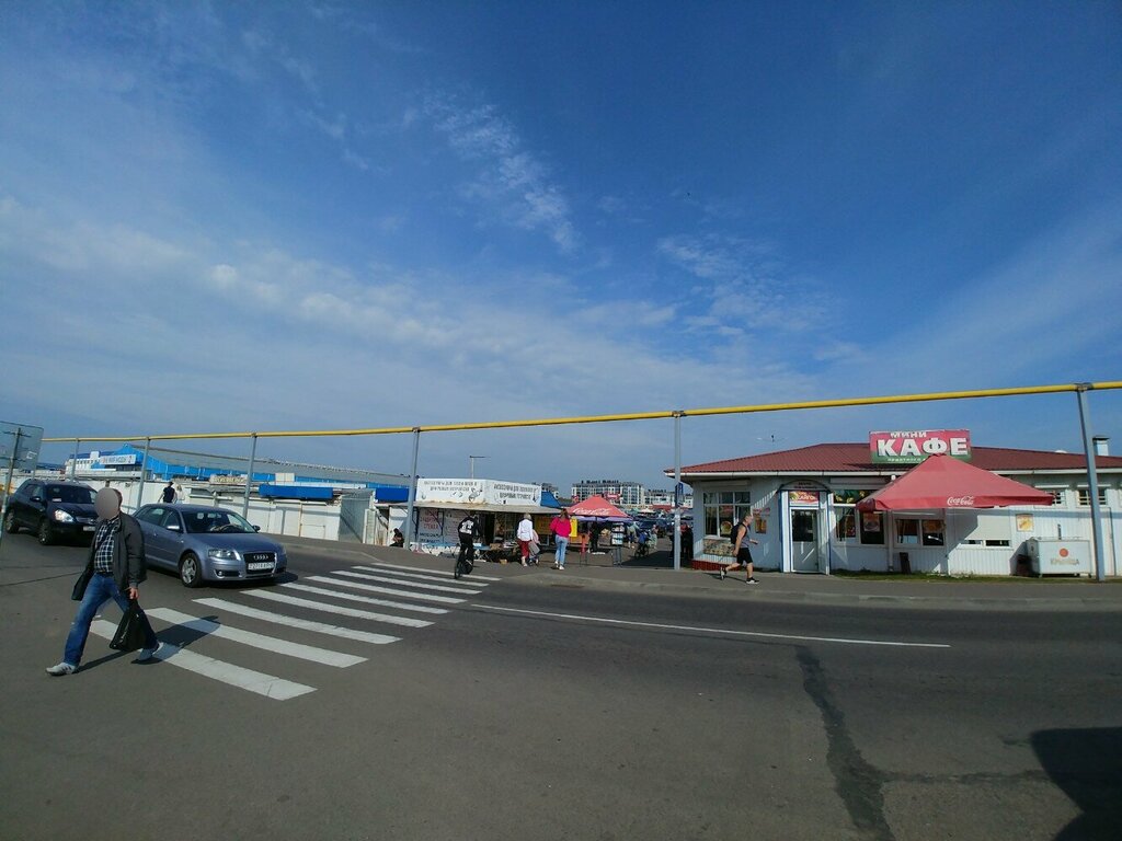 Shopping mall Torgovy Dom Zhdanovichi, Minsk, photo