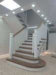 Интерьерные Лестницы (2-ya Solnechnaya ulitsa, 42А), escaleras y barandillas de escaleras