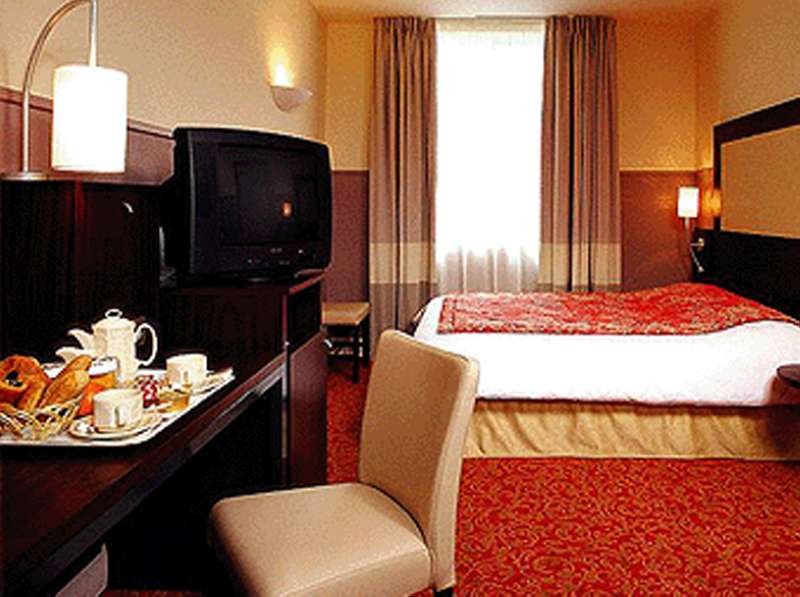 Фото Hotel Mercure Nancy Centre Gare