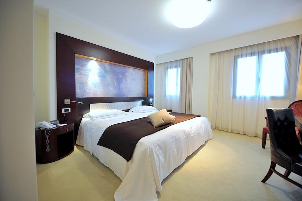 Фото Mercure Olbia