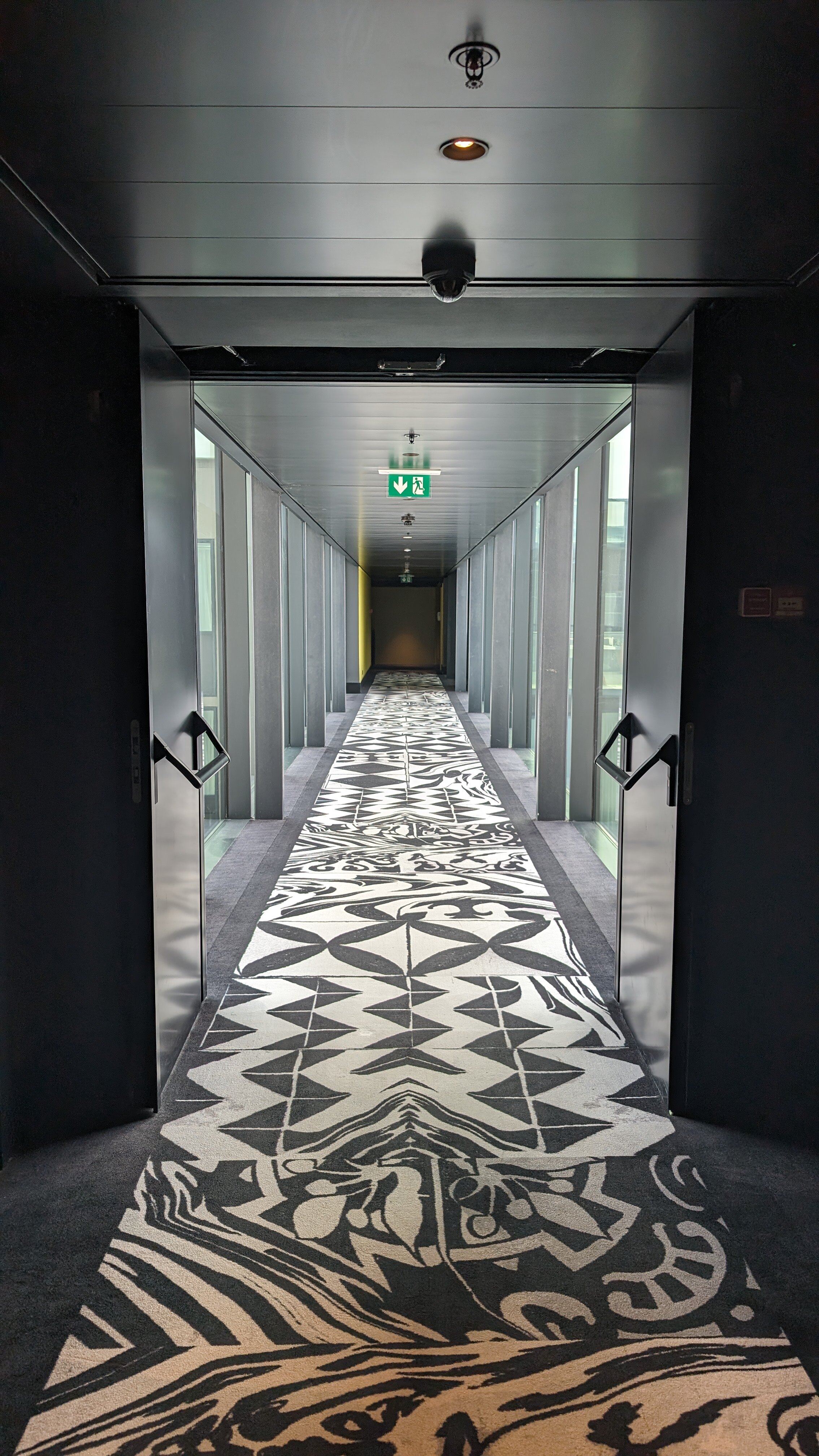 Фото Mama Shelter Belgrade