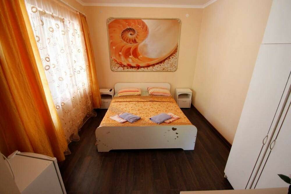 Фото Светлый