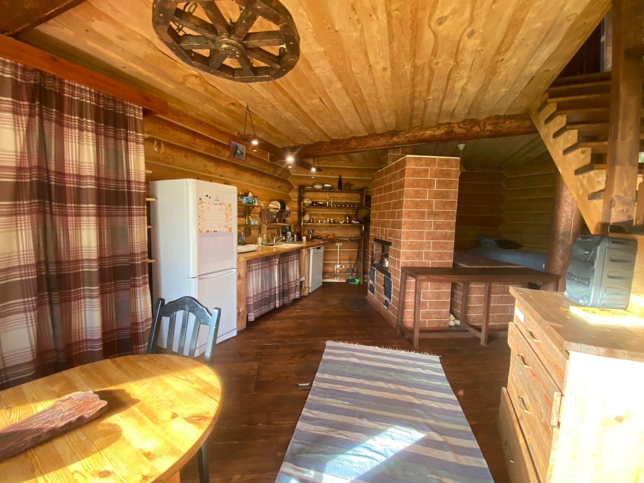 Фото ХоллиЛэнд 