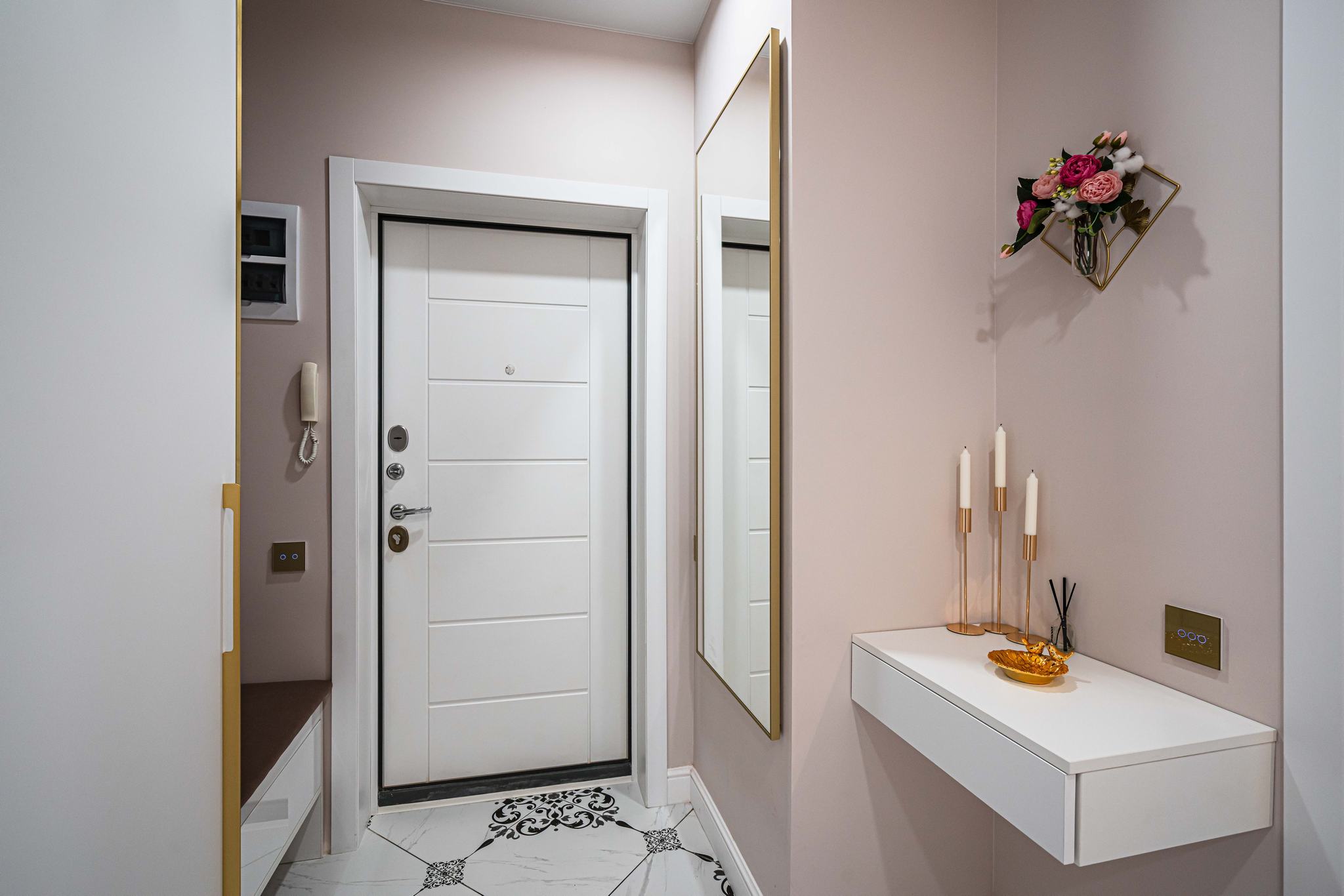 Фото Crown39 на улице Памяти Павших в Афганистане