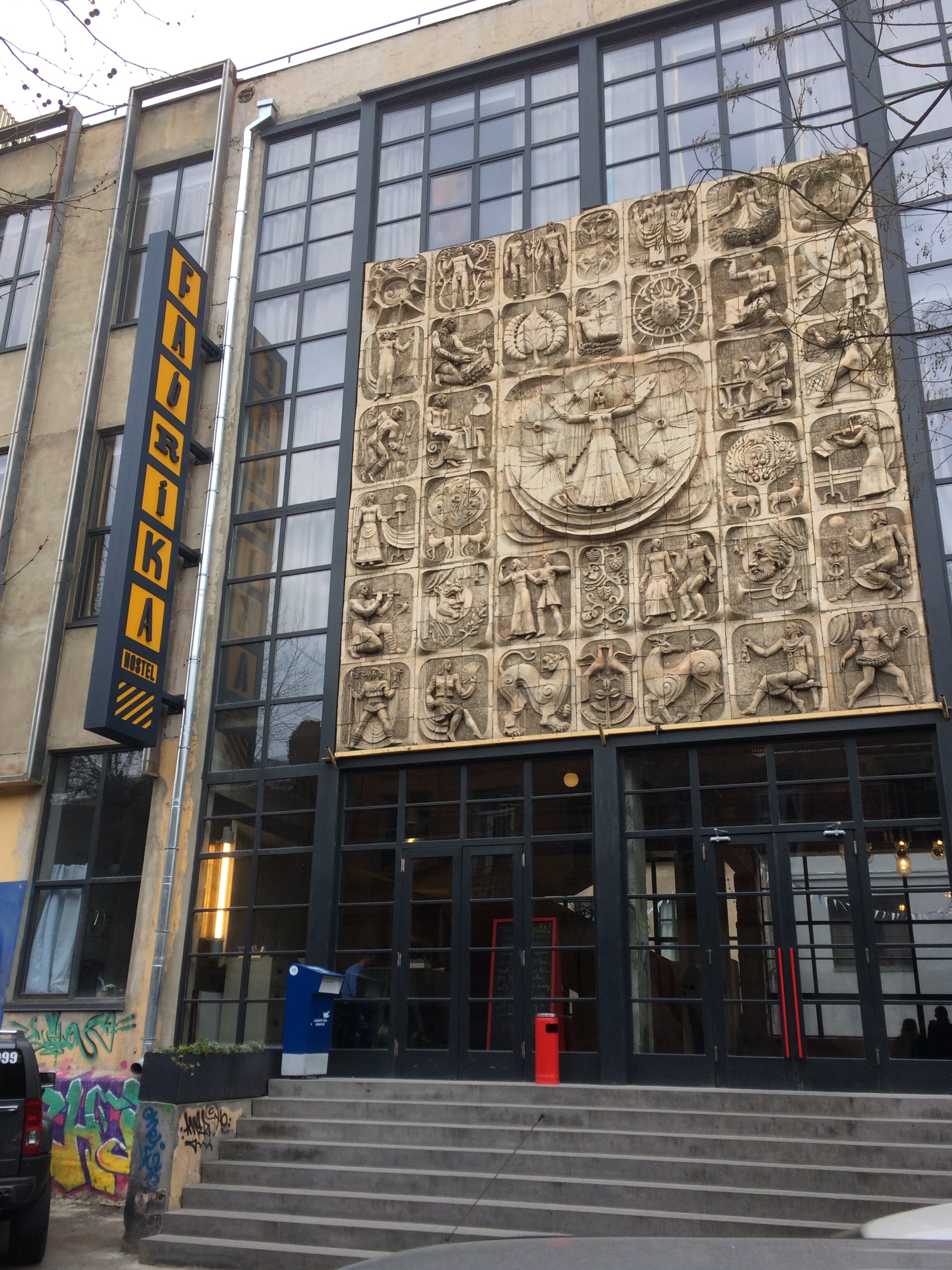 Фото отеля 2