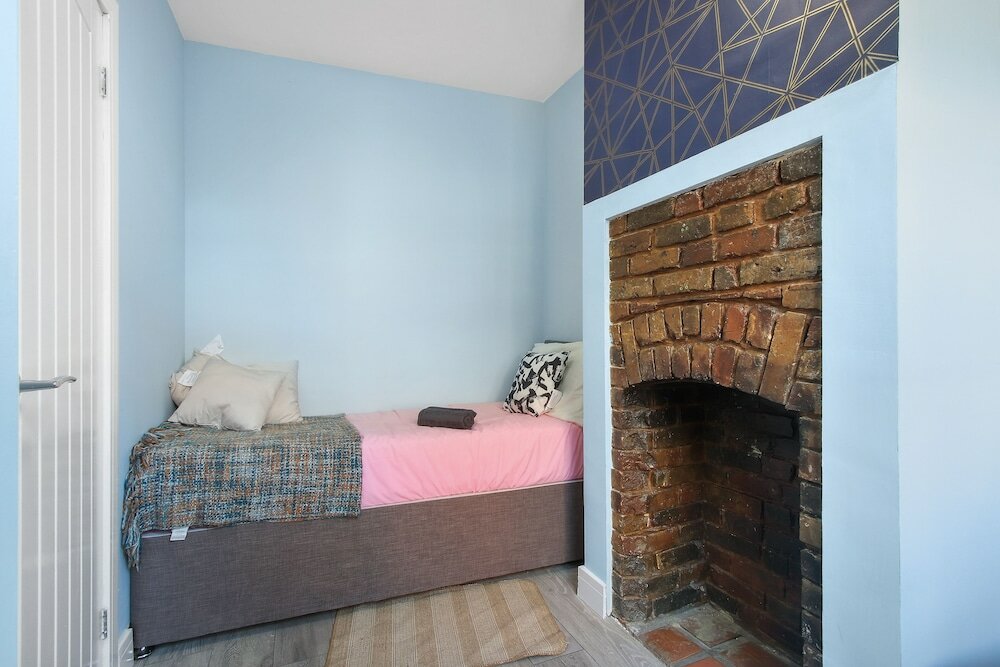 Фото 3 Bedrooms with Fast Wi-Fi