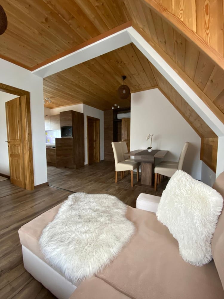 Фото House Flora