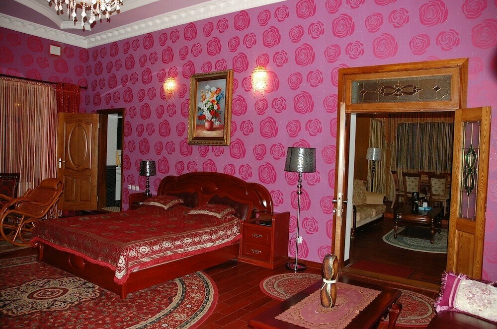 Гостиница Almaz Hotel, Душанбе, фото