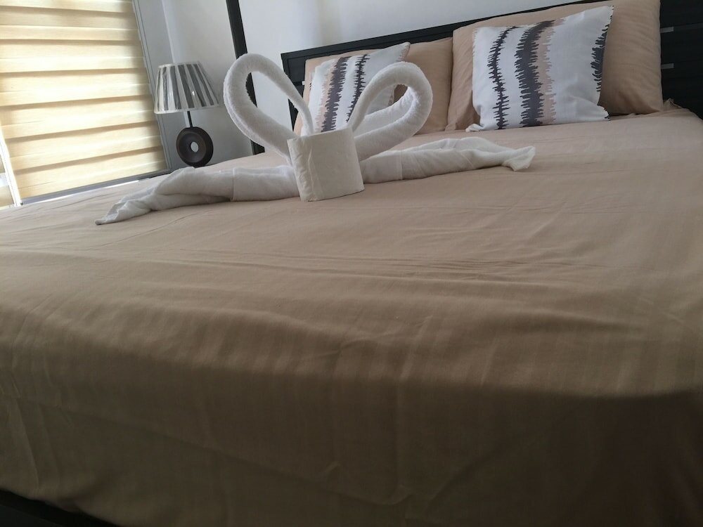 Фото Birch Tower Harbour Escape Deluxe