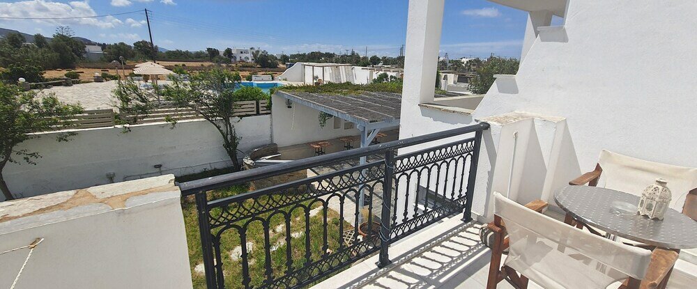 Фото Sunlight Naxos Studio