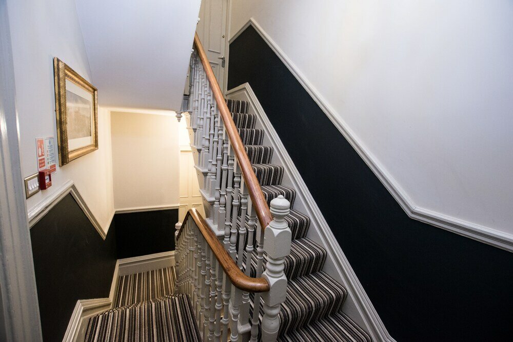 Фото 50 Bootham Crescent