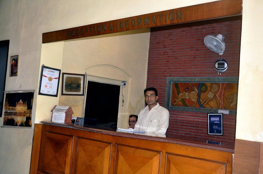 Фото Grand Hotel