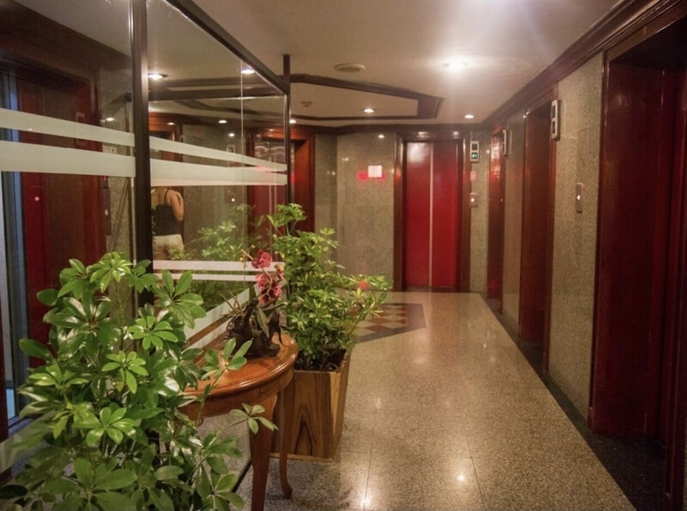 Фото Omnitower cozy apartment