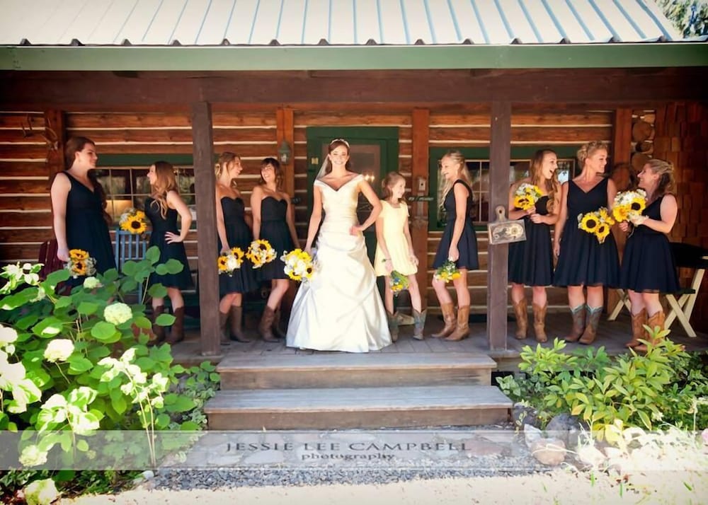 Фото The Davies Family Inn