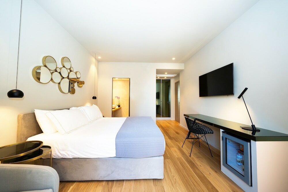 Фото Elite Accommodations & Hydromassage Pool