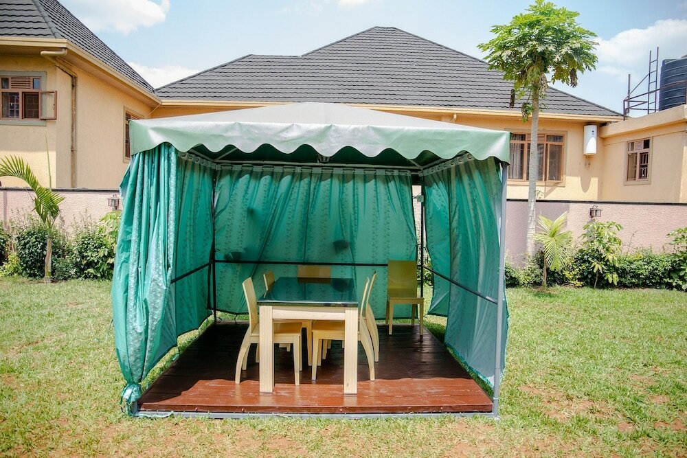 Фото Ezra boutique villa