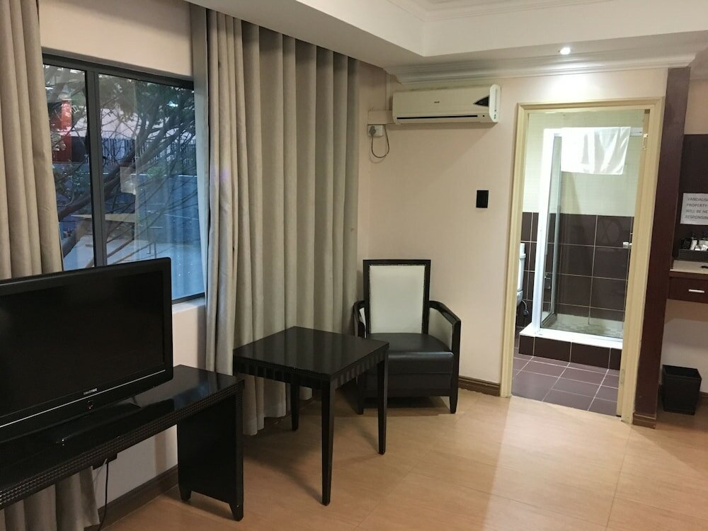 Фото отеля 3