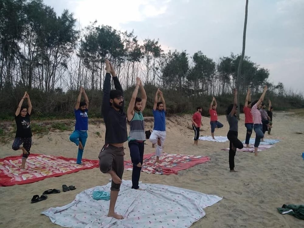 Фото M R Beach & Cottages