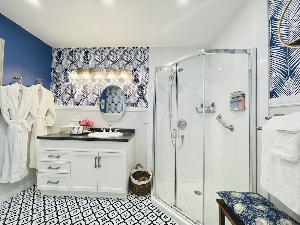 Фото Charlotte's Rose Inn