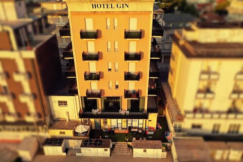 Гостиница Hotel Gin Rimini