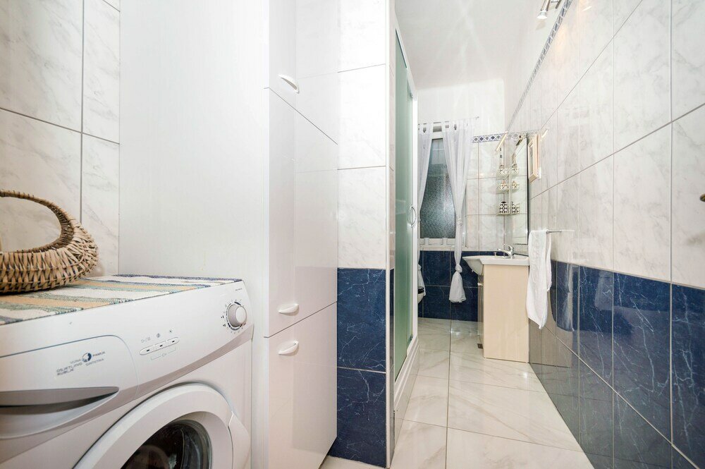 Фото Amazing Apartments near Center & Beaches