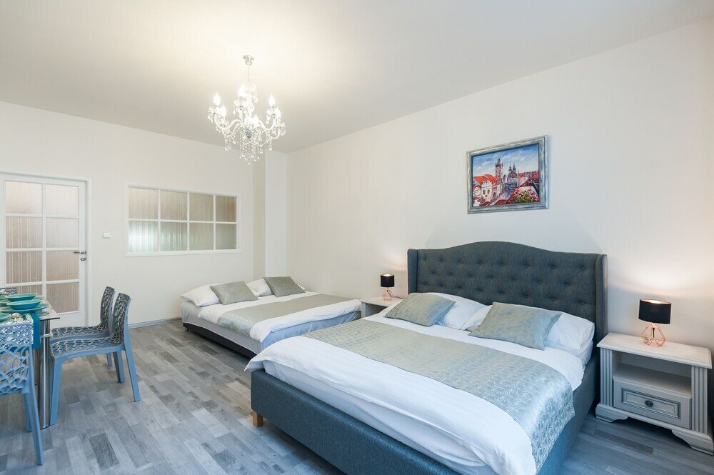 Фото Superior Suites & Apartments in the Heart of Prague