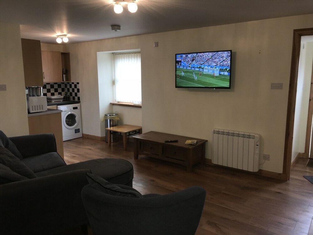 Фото 8 Varis Apartments