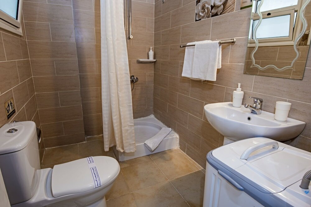 Фото Lilly apartments