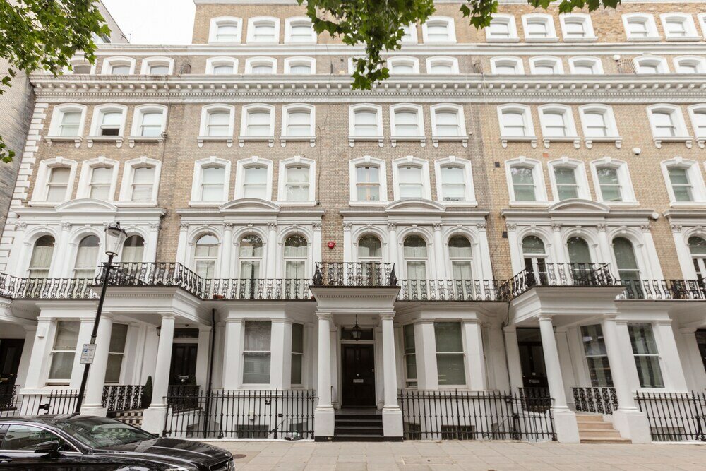 Фото Harrods Luxury Apartments