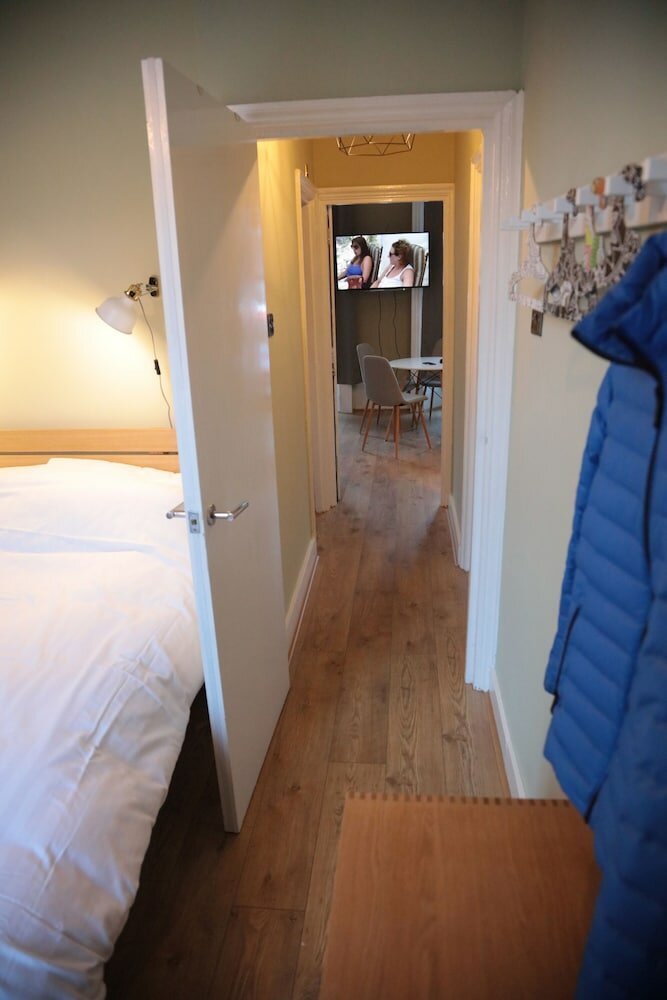 Фото Kings Cross Apartments