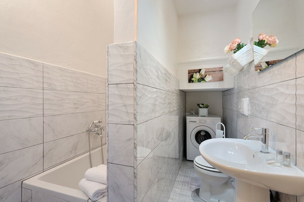 Фото Santa Croce Cathedral