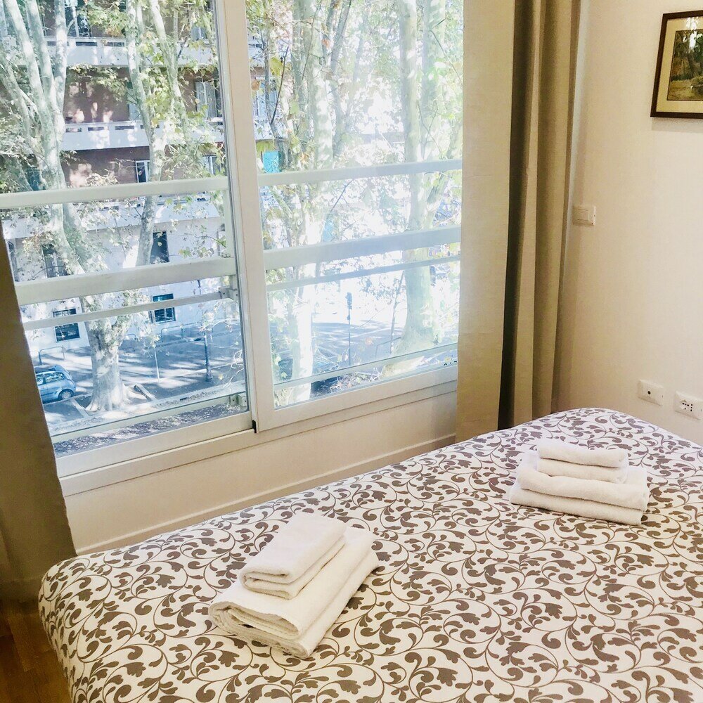 Фото Giulio Cesare Luxury Apartment