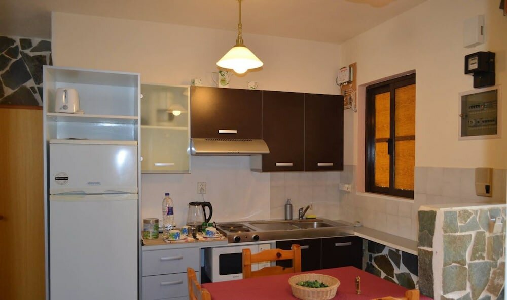 Фото Apartments Zoumperi