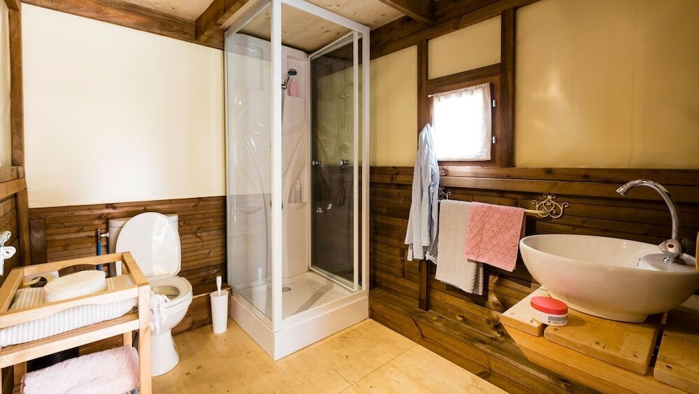 Фото Weekend Glamping Resort