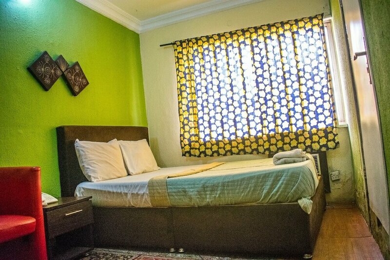 Гостиница Ikeja Budget Hotel в Лагосе