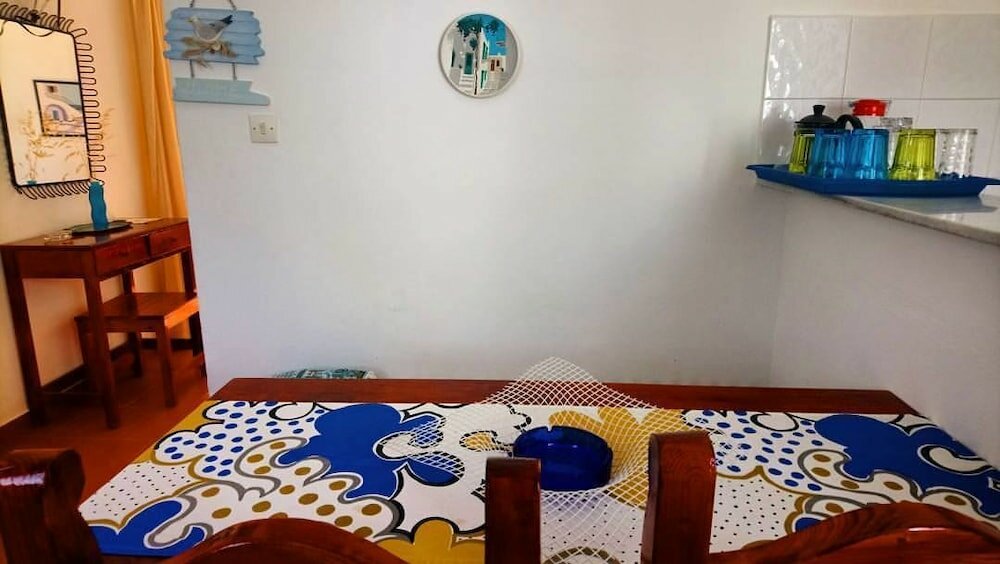 Фото Captain Menegos Studios