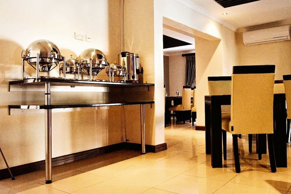 Фото Golden Door Villa