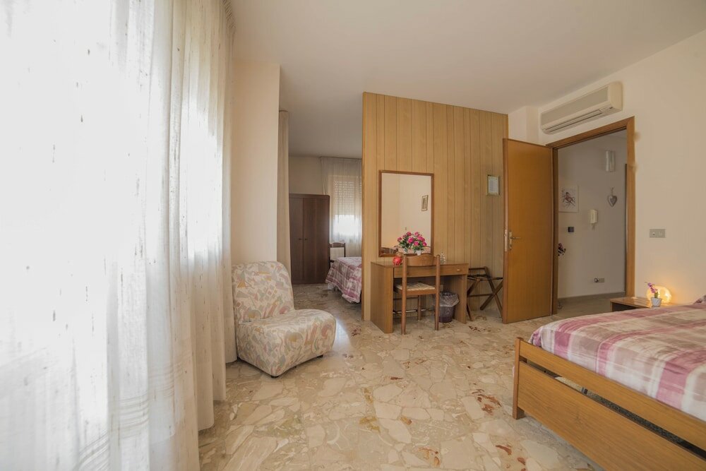 Фото Hotel Santa Maria