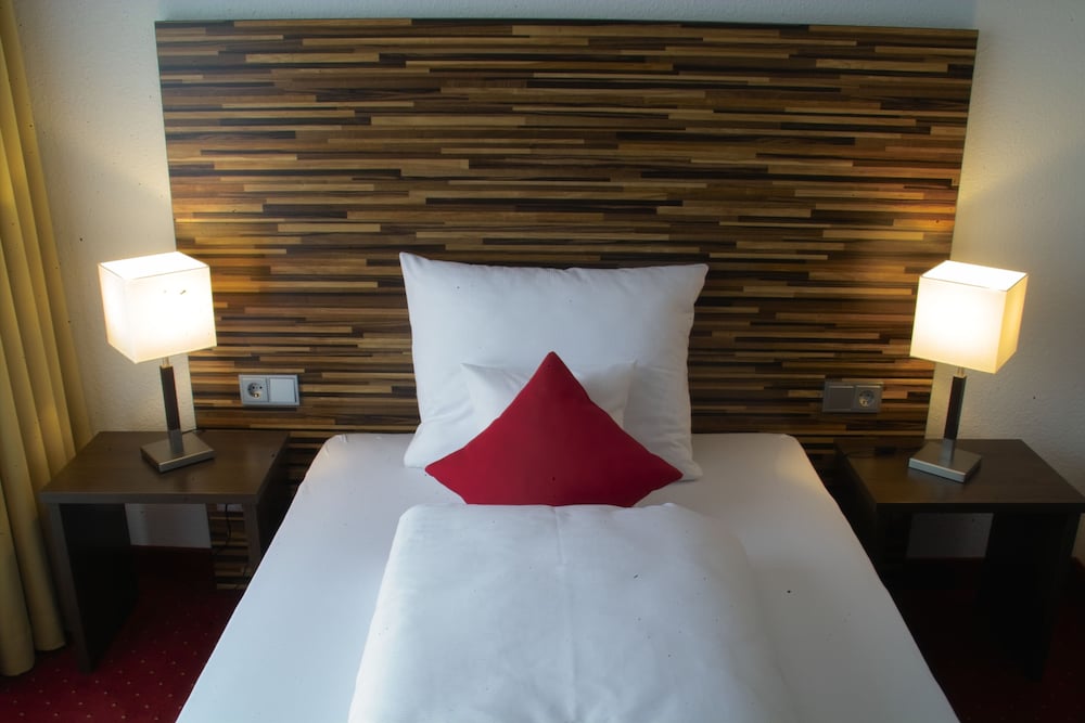 Фото Hib Hotel in Baesweiler