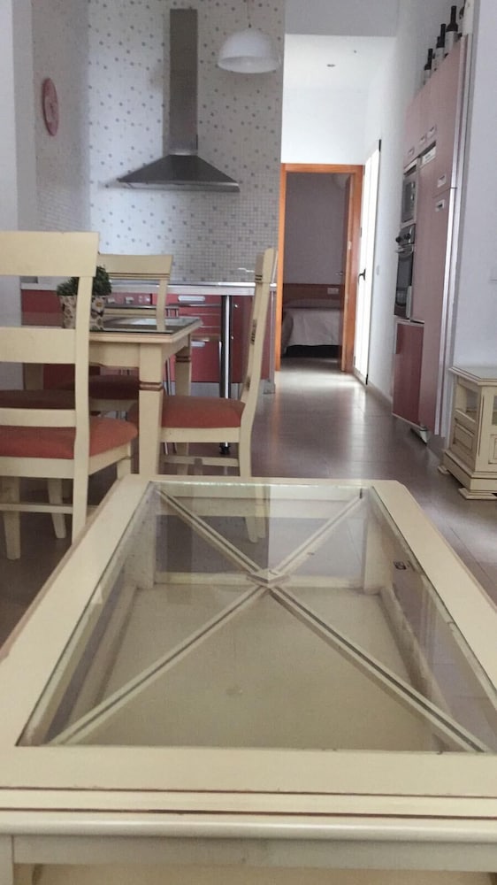 Фото Apartamentos La Ermita